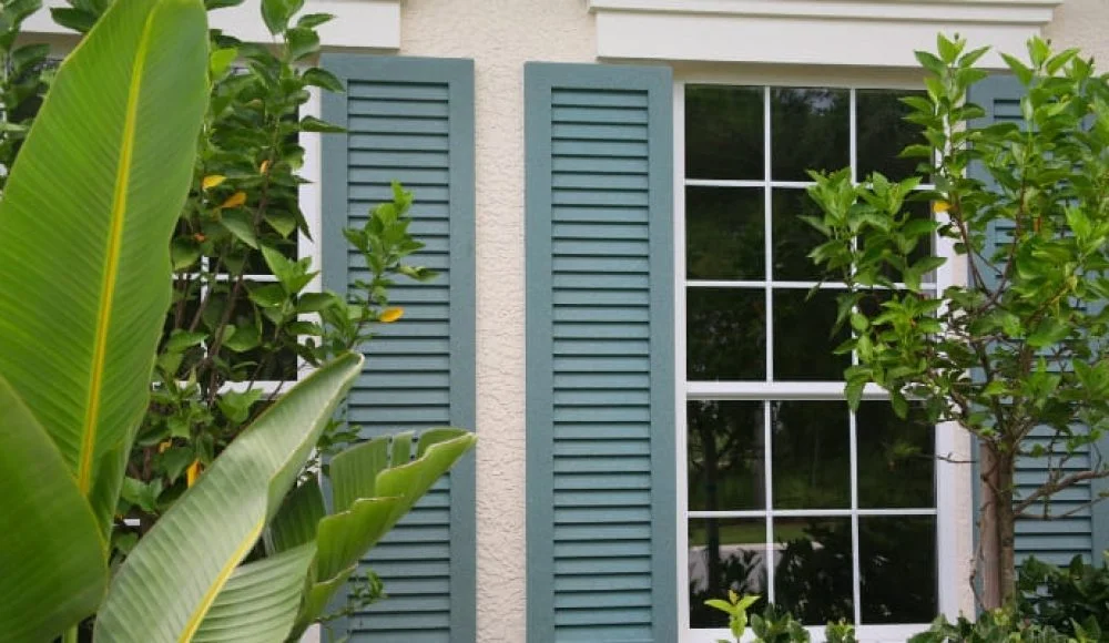 Exterior pvc shutters vs wood shutters